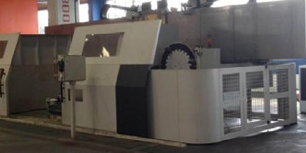 由中传重机特制的数控加工中心