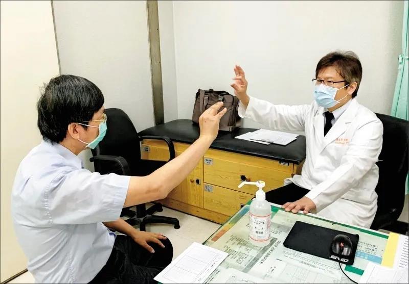 台湾长庚研究:染C肝快治疗 帕金森氏症发病率减4成 台湾长庚研究:染C肝快治疗 帕金森氏症发病率减4成