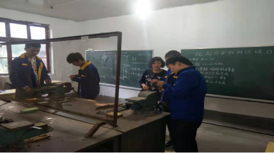 20191112110132_75405.png blob.png