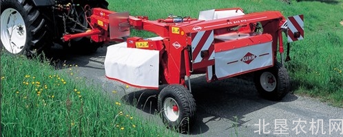 -库恩FC243TG割草压扁机操作手册