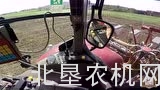 凯斯拖拉机配播种机作业