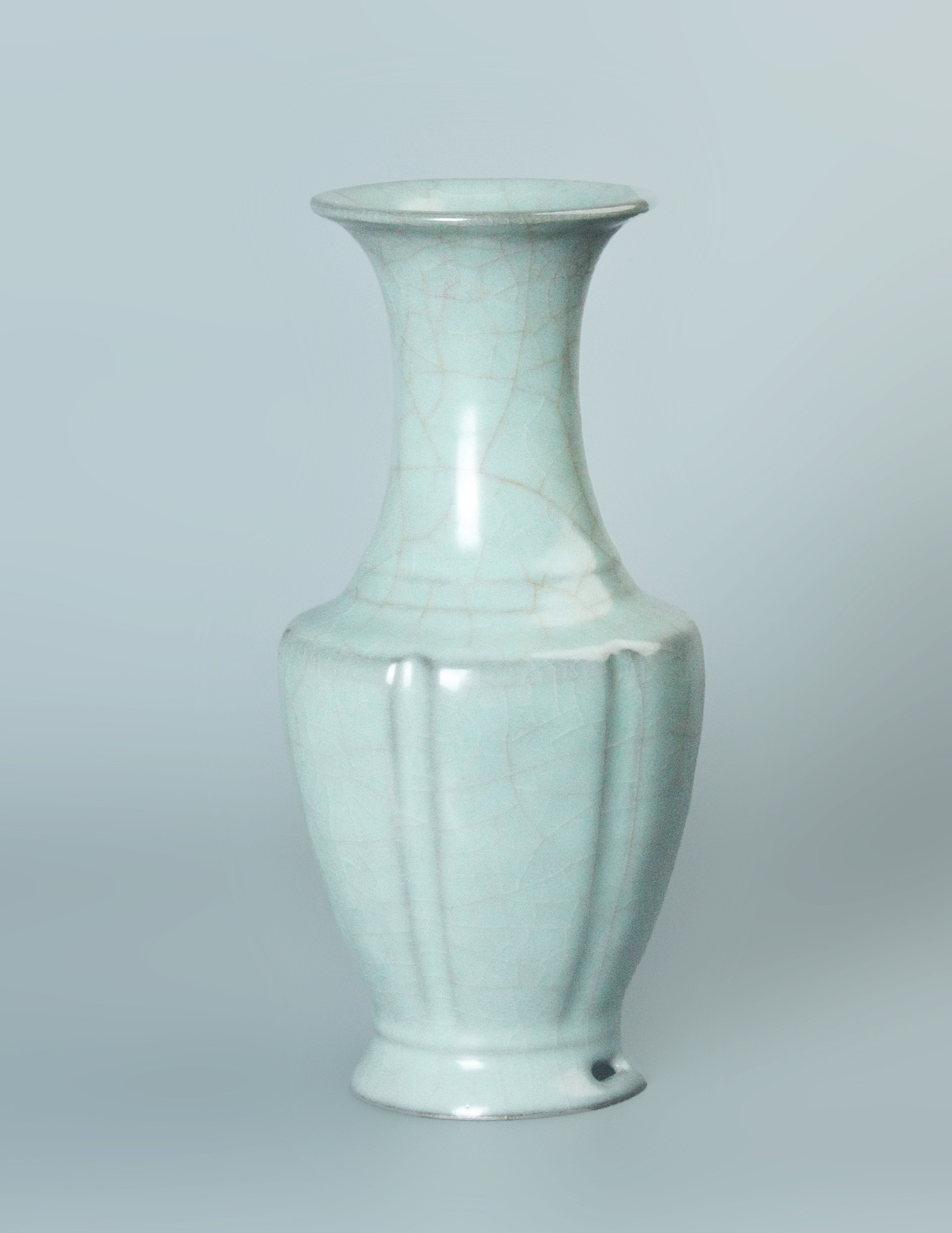 仿官窑穿戴瓶2 拷贝.jpg