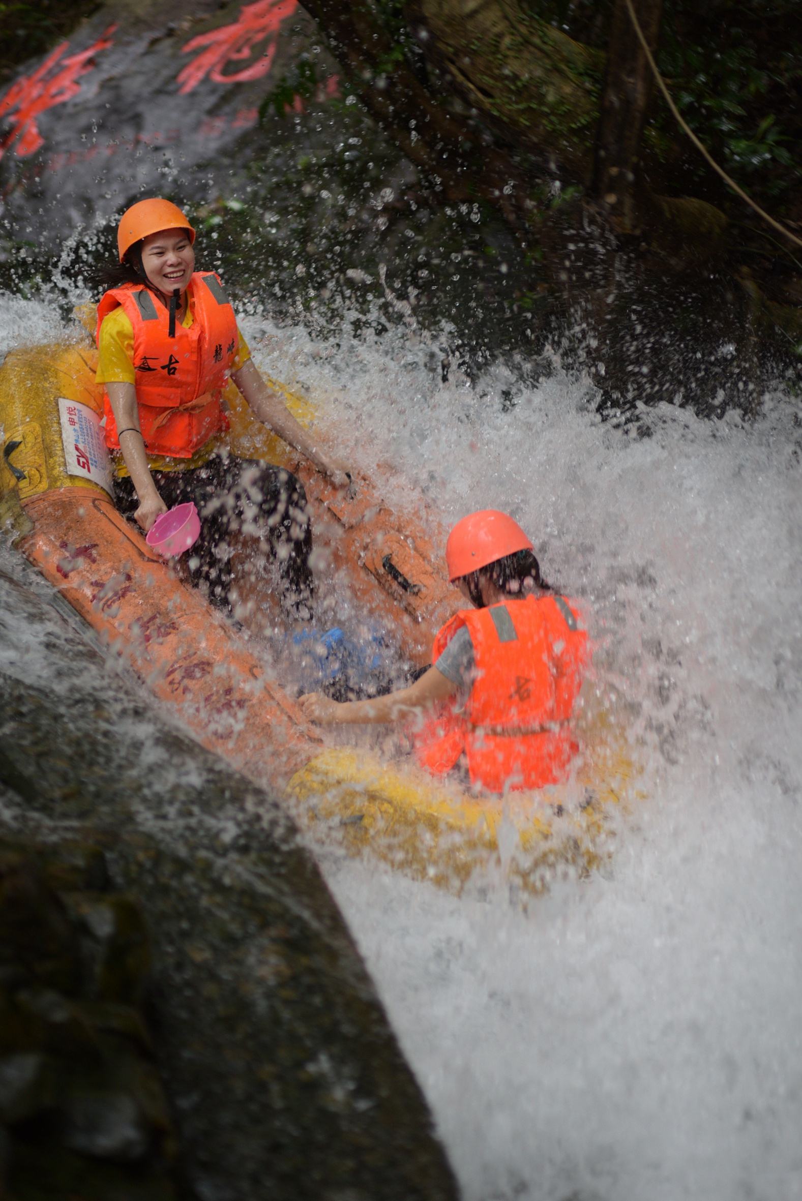 清远清新观景台古龙峡漂流欢乐一天游