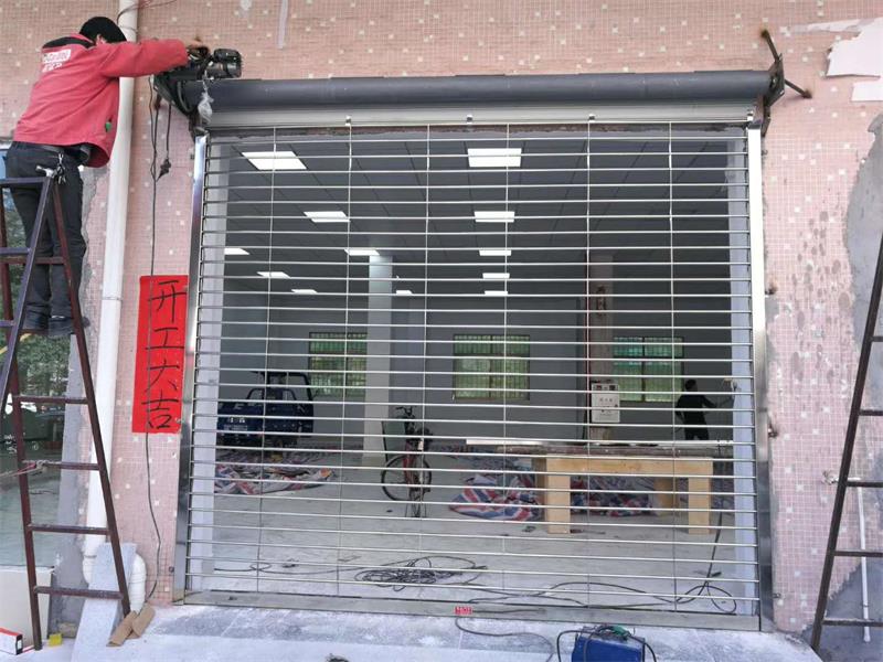 Cloud Zoom small image