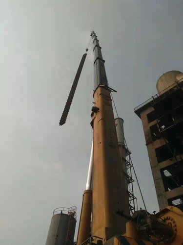 20221115092108_13490.jpg 汽车吊.jpg