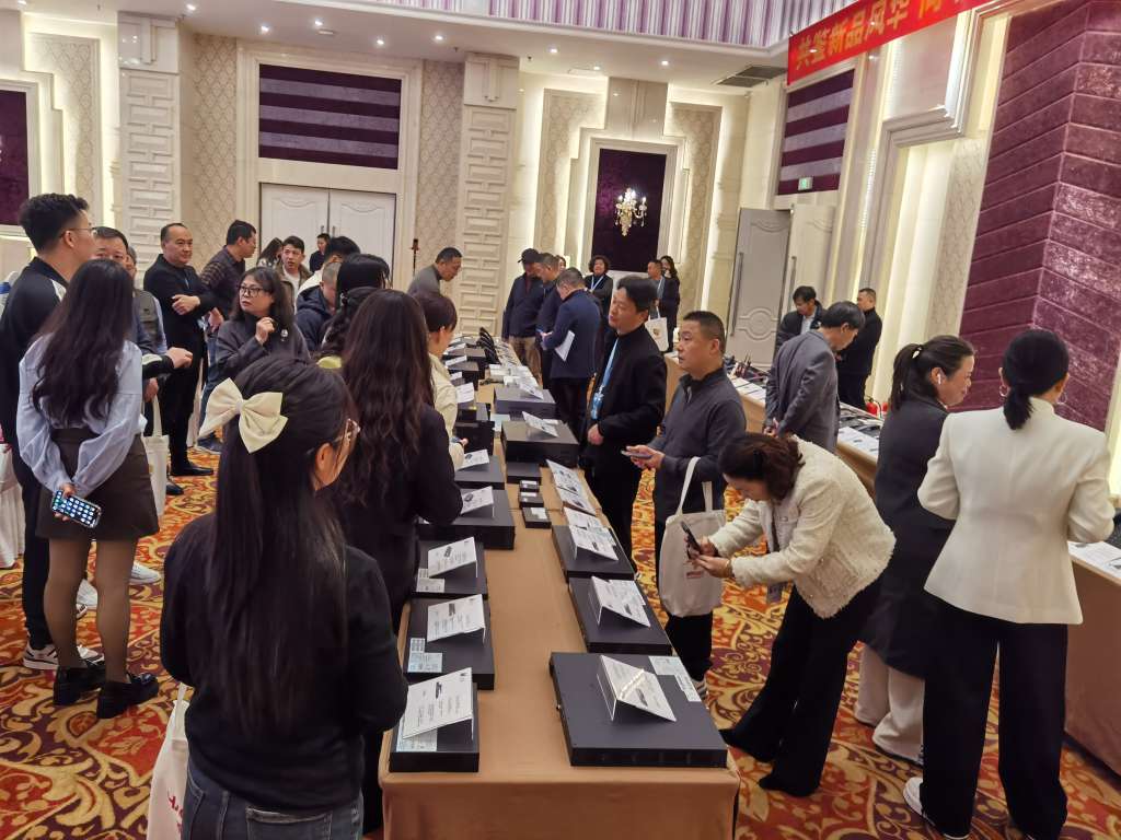 国威新品上市观摩 国威新品上市观摩