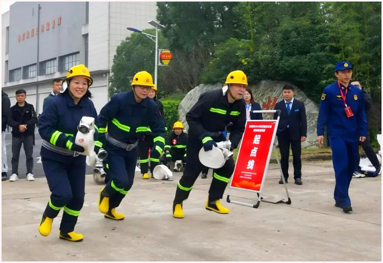 20251203144039_57856.jpg 3(1).jpg