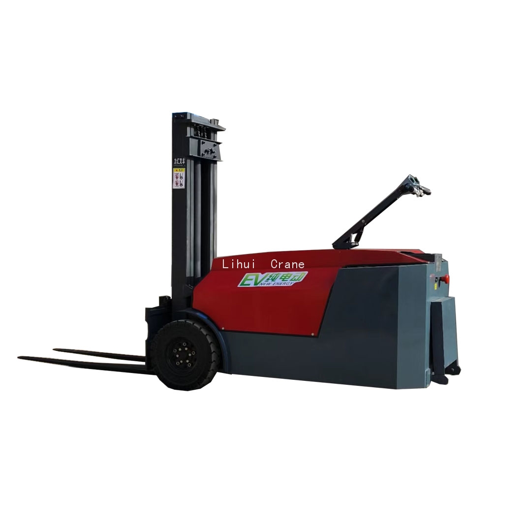 StationDrivingOffRoadElectricForklift