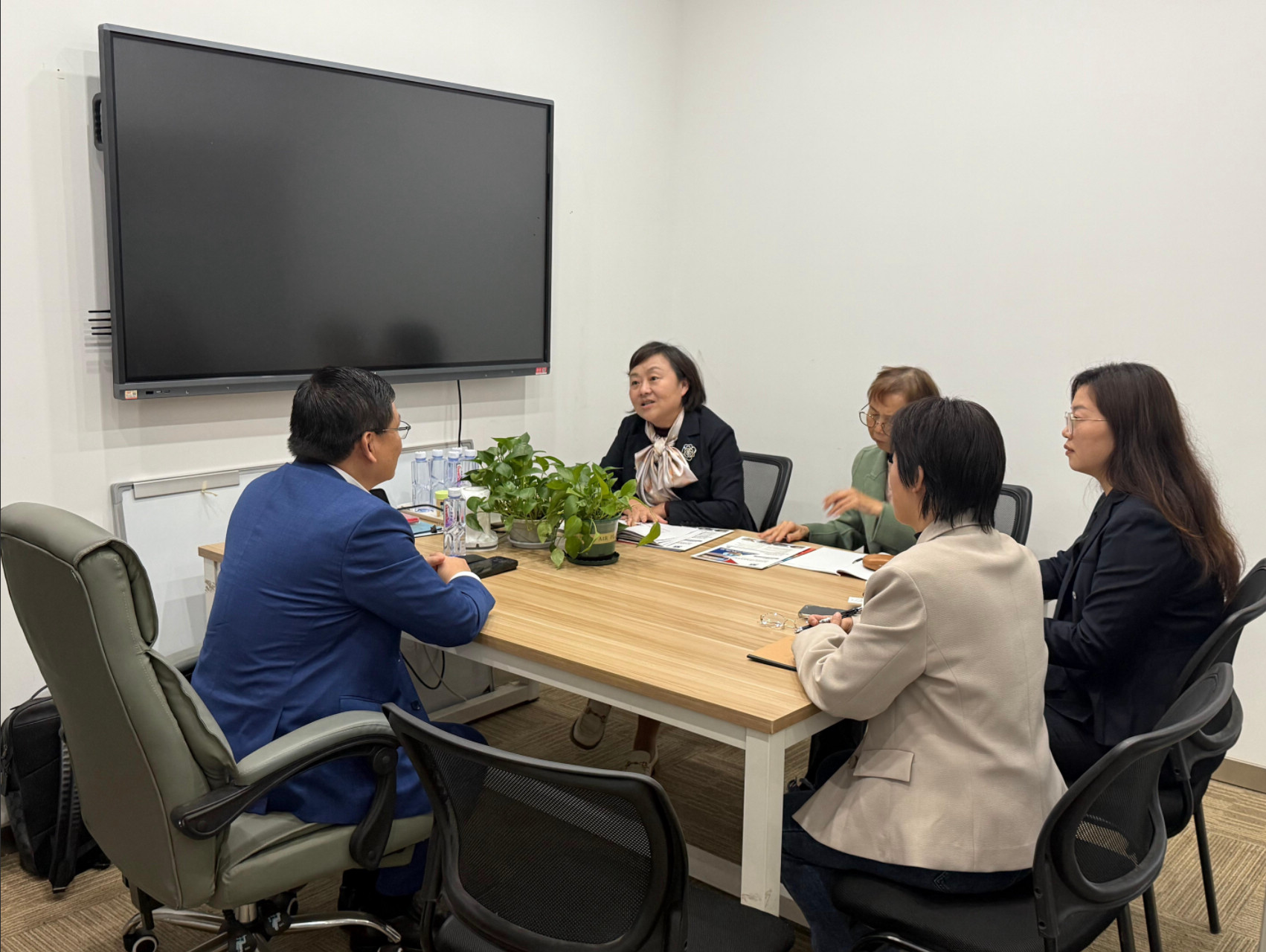 20251113154701_59926.jpg 123.jpg