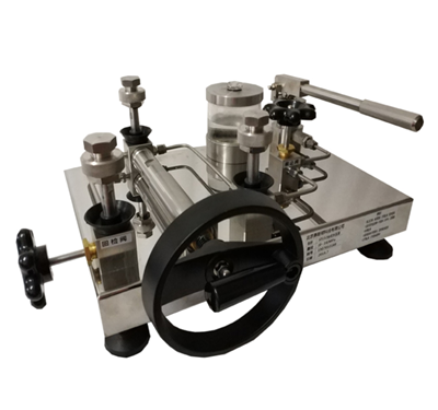 ZN-202S台式水介质压力源